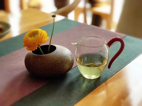 喝茶养肤，痘痘远离，美丽不是梦！